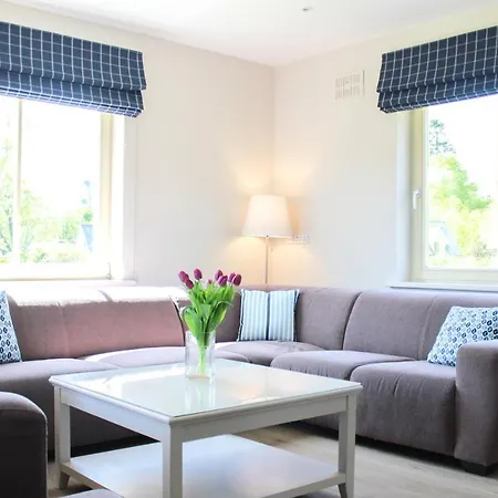 4 Bedroom With Wheelchair Accessible Bathroom 2km From Kenmare